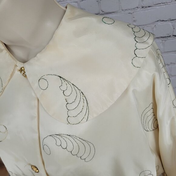 VTG Paulette Ivory Satin 1940 Parisan Gold Button Embroidered House Coat Size 14 - Picture 11 of 16
